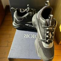 Dior b22