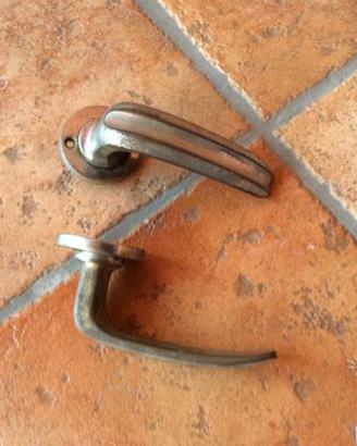 Maniglia per porte