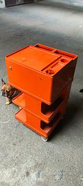 mobiletto vintage neolt stile Italy design Kartell