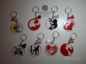 portachiavi con scritte e disegni personalizzati 