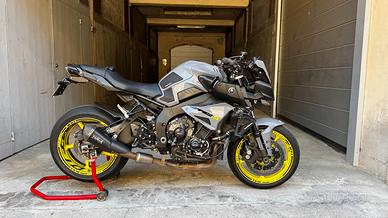 Yamaha MT-10 SP/Touring