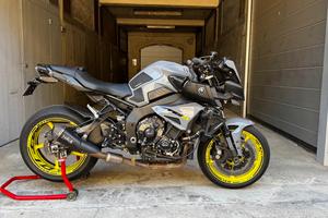 Yamaha MT-10 SP/Touring