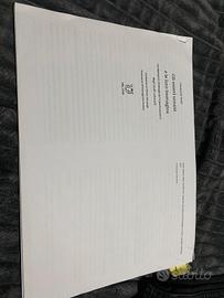 Gli esseri umani e le loro immagini.

