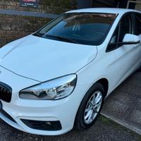 Bmw 2er Active Tourer 218d Luxury