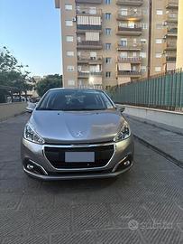 Peugeot 208 1º serie