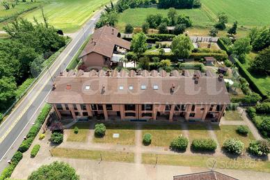 Villa o villino Rozzano [APP AVRG]