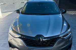 Renault Arkana 1.6 E-Tech Hybrid 06/2023