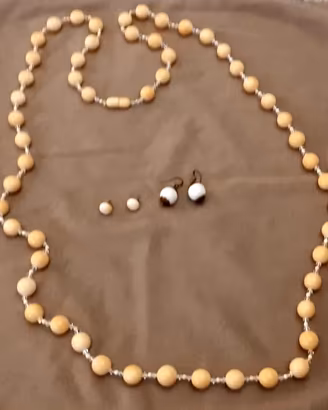 Set Vintage Collana Lunga e Orecchini Crema