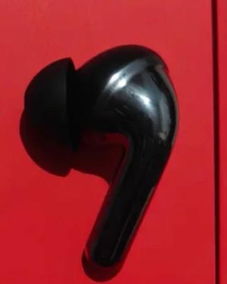 Cuffia oneplus Buds 3 pro NERA 