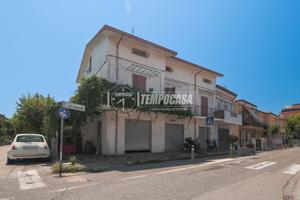 Appartamento 5 locali a due passi dal mare - Zona