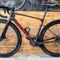 Bici Giant Defy advanced 2 2025 taglia S
