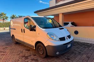 Renault Trafic 2.0 dCi