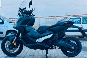 Honda Xadv 750