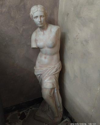 statua in gesso 