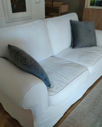  coppia divani +pouf contenitore 