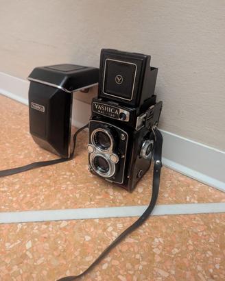yashica mat 124 tlr biottica fotocamera analogica