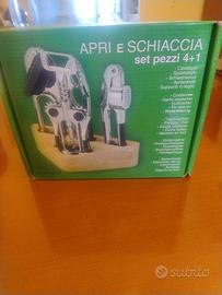 set utensili da cucina 