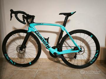 Bianchi oltre xr3 Ultegra di2 taglia 55 

