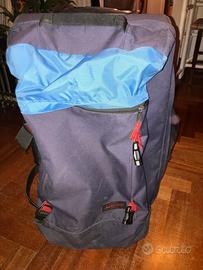 eastpak TRANVERZ M