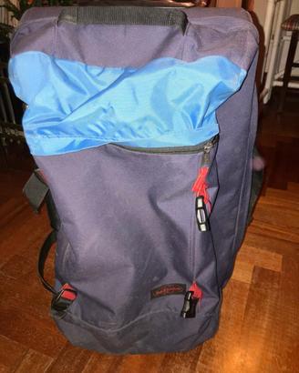eastpak TRANVERZ M