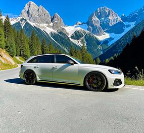 Audi RS4 Competition Plus / Carbon Matt / Wagner 