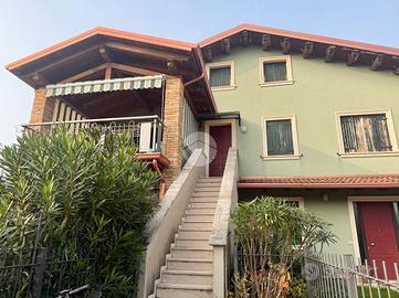 3 LOCALI A VALEGGIO SUL MINCIO