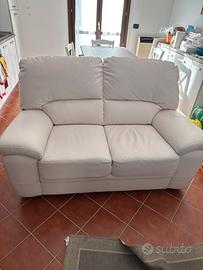 Divano due posti