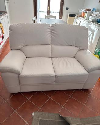 Divano due posti