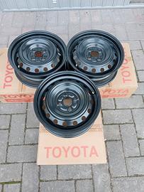 Cerchi da 15 pollici per Toyota yaris