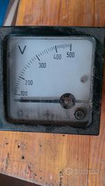 voltmetro analogico 