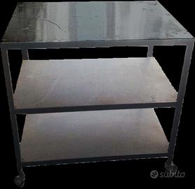 Tavolo - carrello da lavoro in metallo