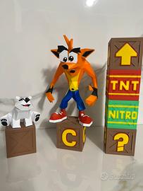 Action figure di Crash Bandicoot