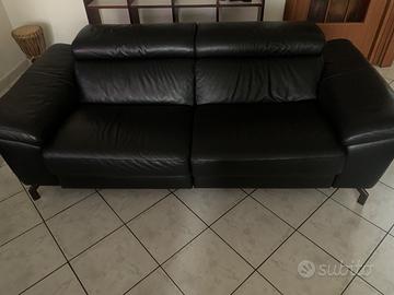 Divano in pelle dí poltrone e sofà