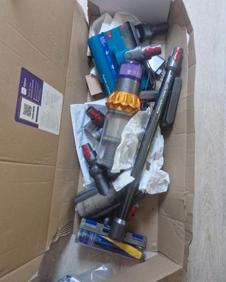 Dyson V 15 delect submarine