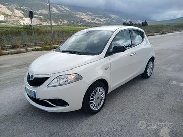 Lancia Ypsilon Gold