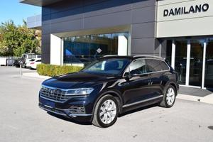 Volkswagen Touareg 3.0 V6 TSI eHybrid Eleganc...