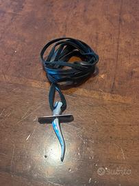 Collana con pendente croce Breil