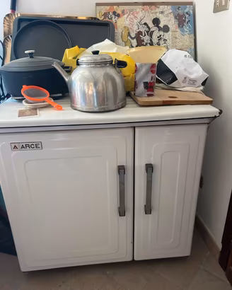 Stufa a legna con forno