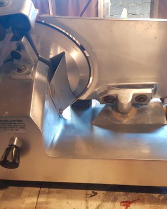 Affettatrice professionale