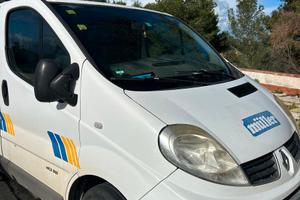 Renault Traffic Camper Van