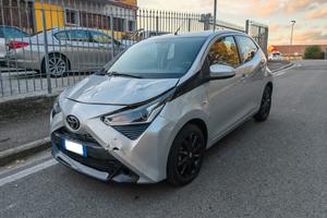 Toyota Aygo Connect 5 porte incidentata/sinistrata
