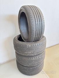 Pneumatici Falken 225/40 R18