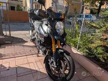 Suzuki V-STROM 1000 - 2014 km 45.000 con Bauli