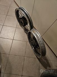 cerchi borrani guzzi T3 california 