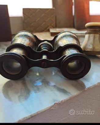 Binocolo militare vintage, per opera. 