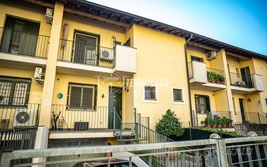 VILLETTA A SCHIERA DEL 2004