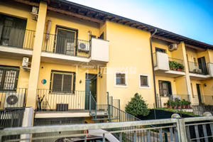 VILLETTA A SCHIERA DEL 2004