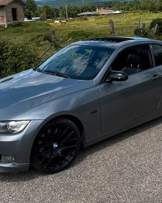 BMW Serie 3  335D E92 Coupe M57 Biturbo 2007  Asi