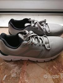 Scarpe da ginnastica N.43 NUOVE e mai usate