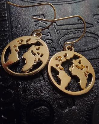 Orecchini Golden Earth in metallo